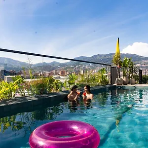 Patios Cool Living Medellin