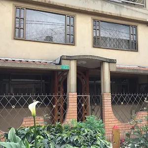 https://casa-familiar-110911.hotels-bogota.net